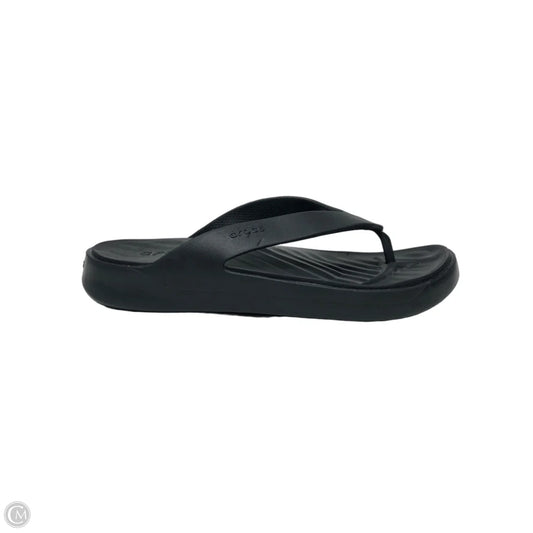 Sandals Flip Flops By Crocs In Black, Size: 7