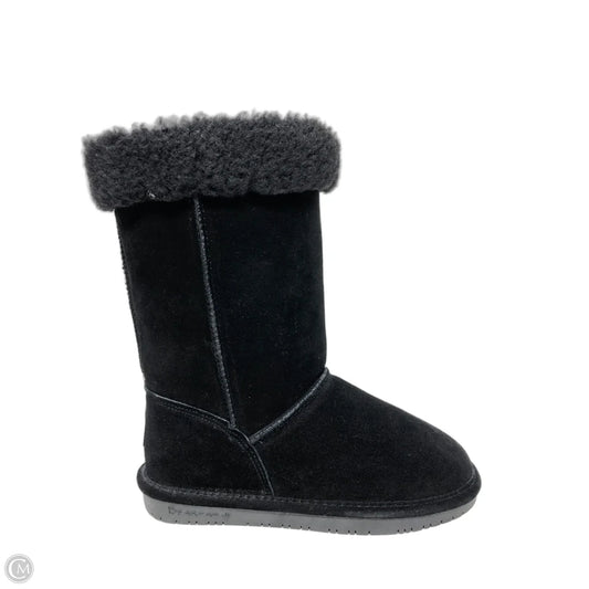 Boots Mid-calf Flats By Bearpaw In Black, Size: 7