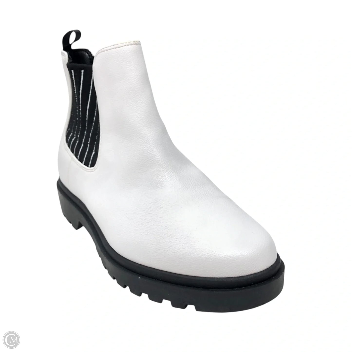 Boots Ankle Flats By Mix No 6 In White, Size: 8