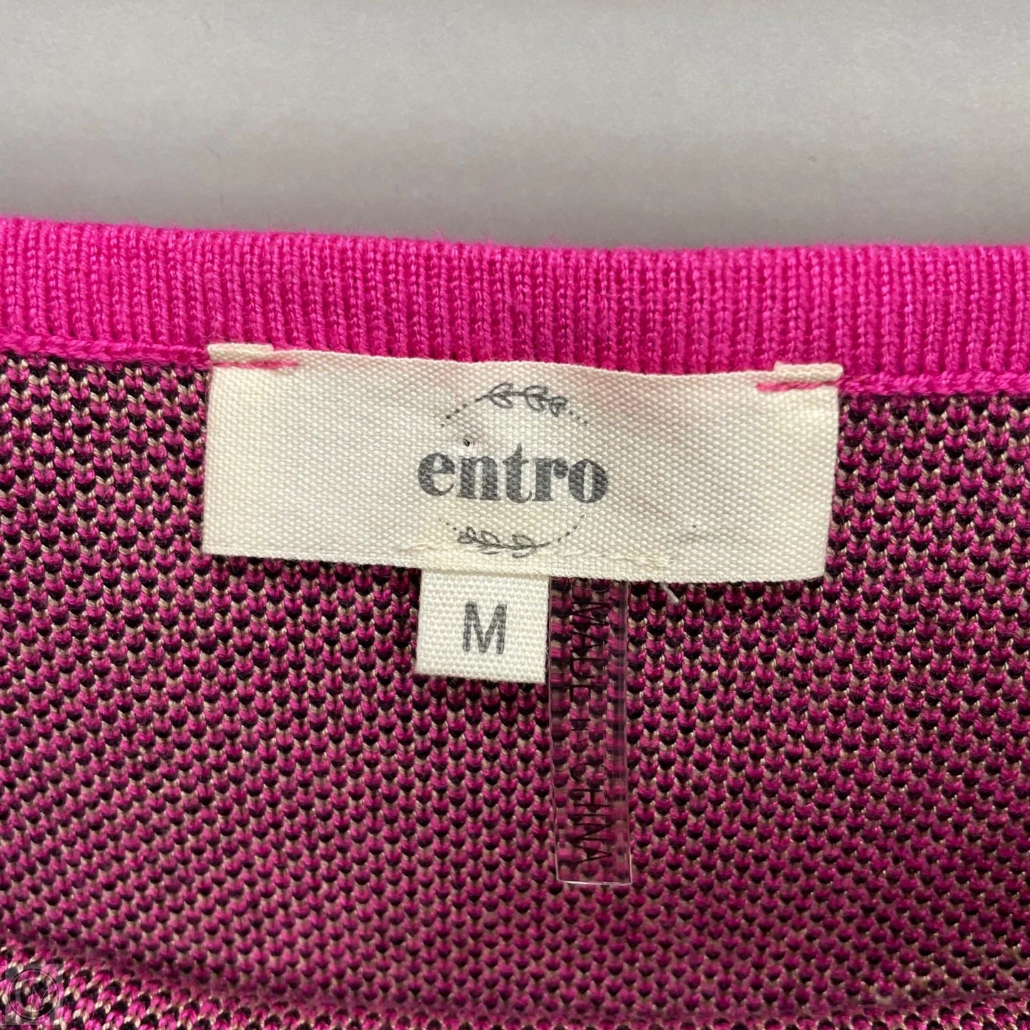 Top Short Sleeve By Entro In Pink, Size: M
