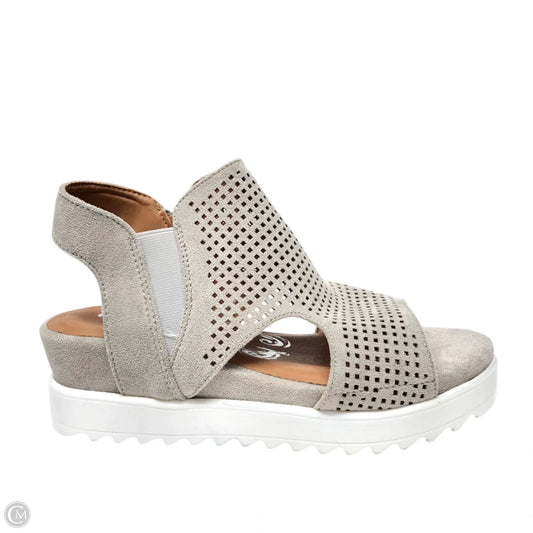 Sandals Heels Wedge By Very G In Taupe, Size: 8.5
