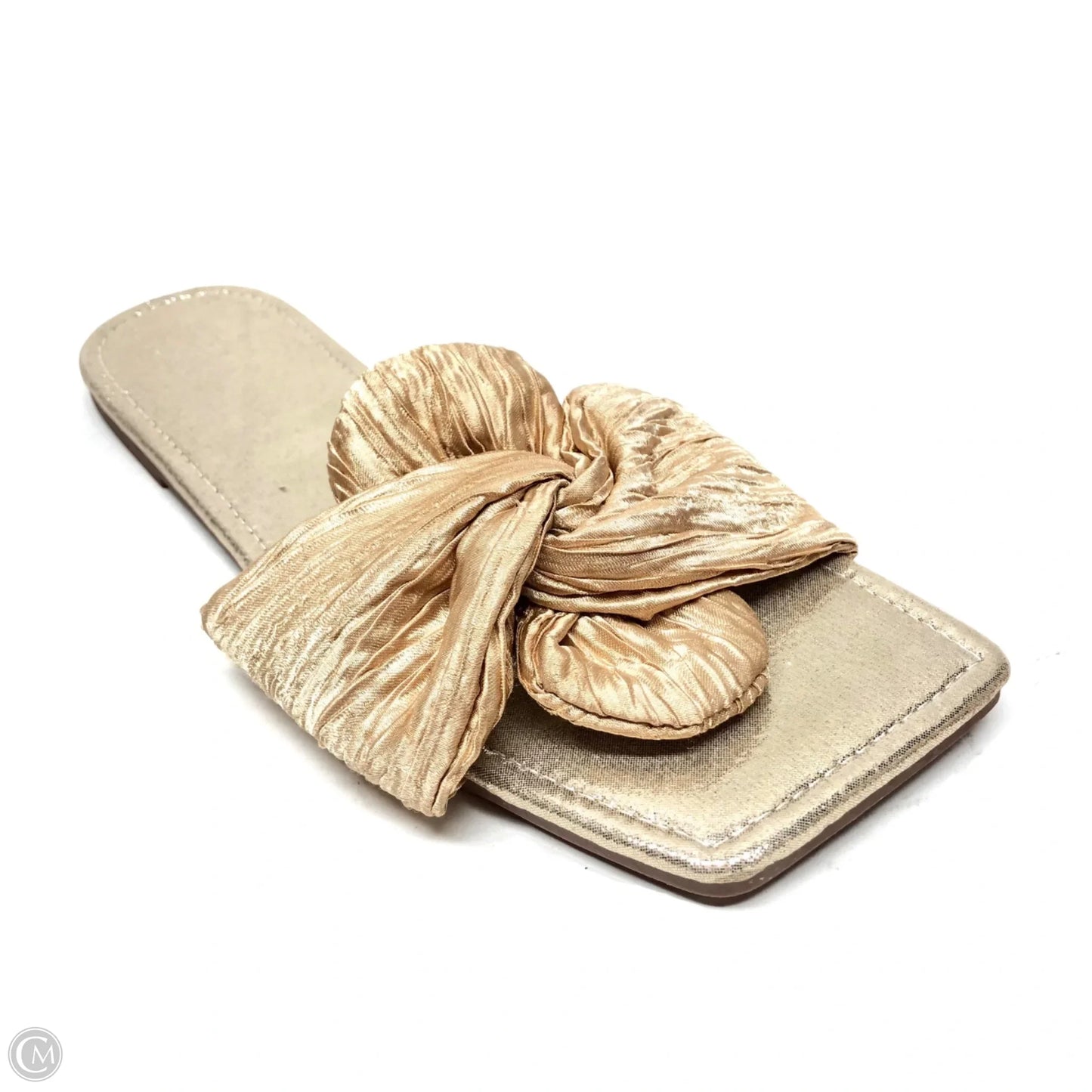 Sandals Flats By Clothes Mentor In Gold, Size: 10