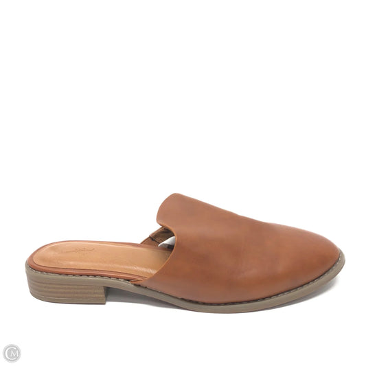 Shoes Flats By Universal Thread In Brown, Size: 11