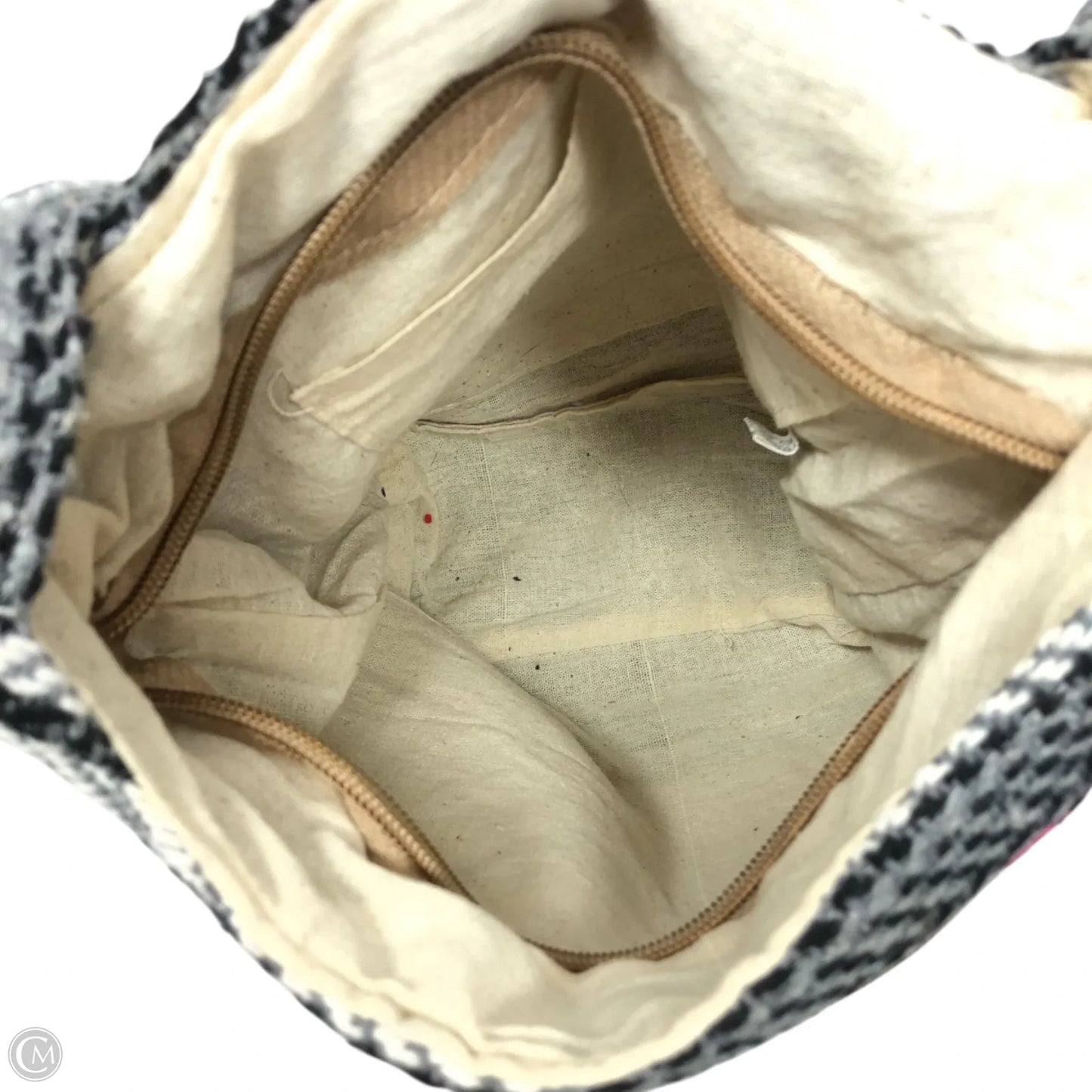 Crossbody By Clothes Mentor, Size: Medium