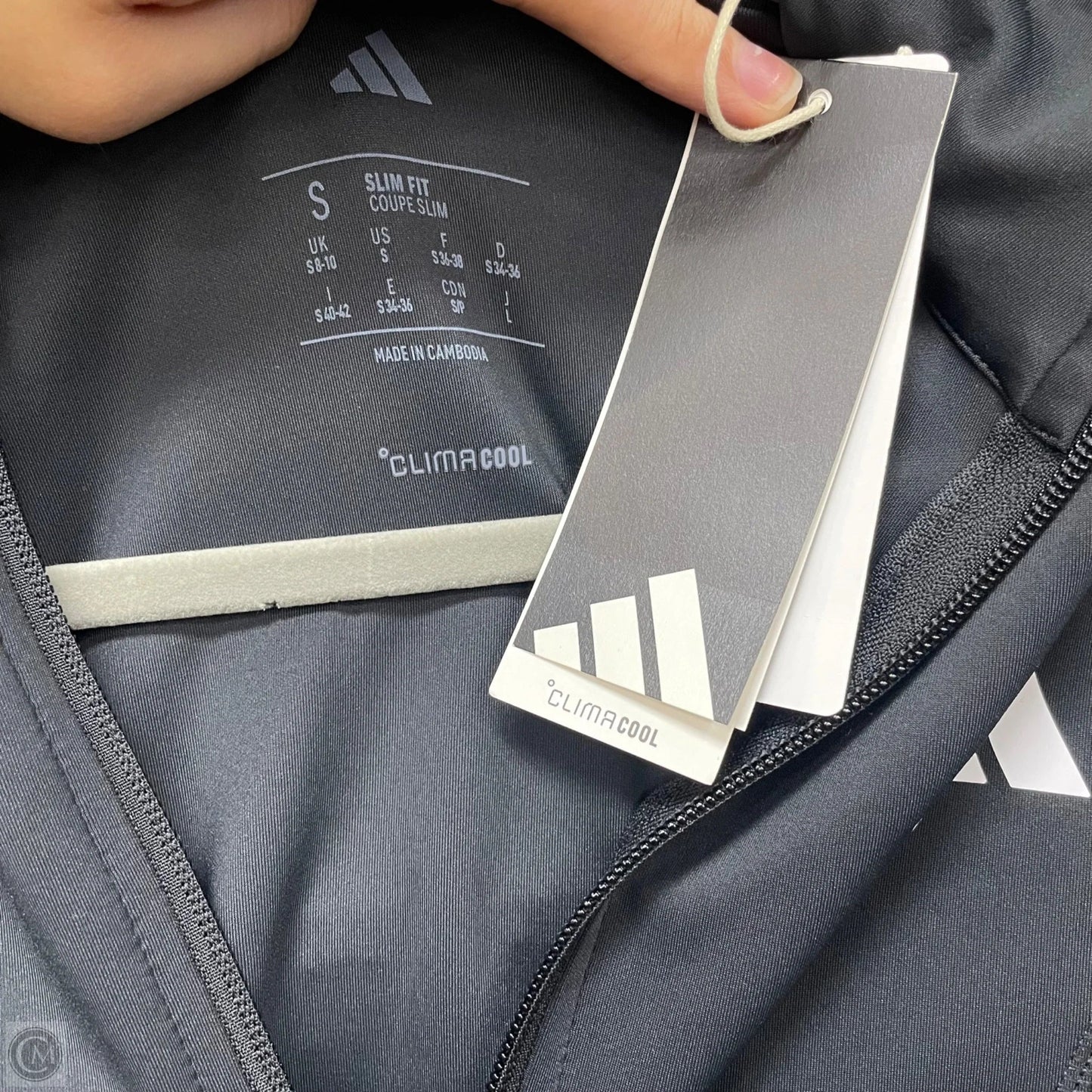 Athletic Top Long Sleeve Collar By Adidas In Black, Size: S