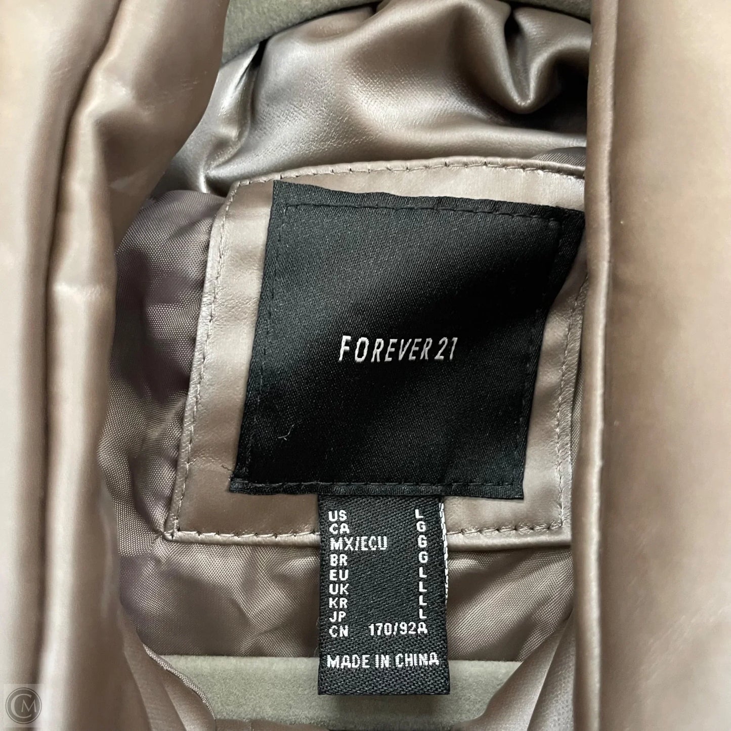 Jacket Puffer & Quilted By Forever 21 In Grey, Size: L