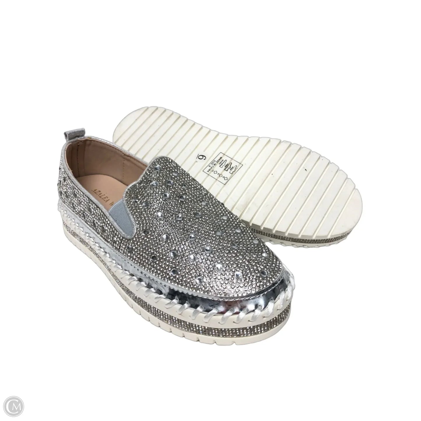 Shoes Flats By Azalea Wang In Silver, Size: 6