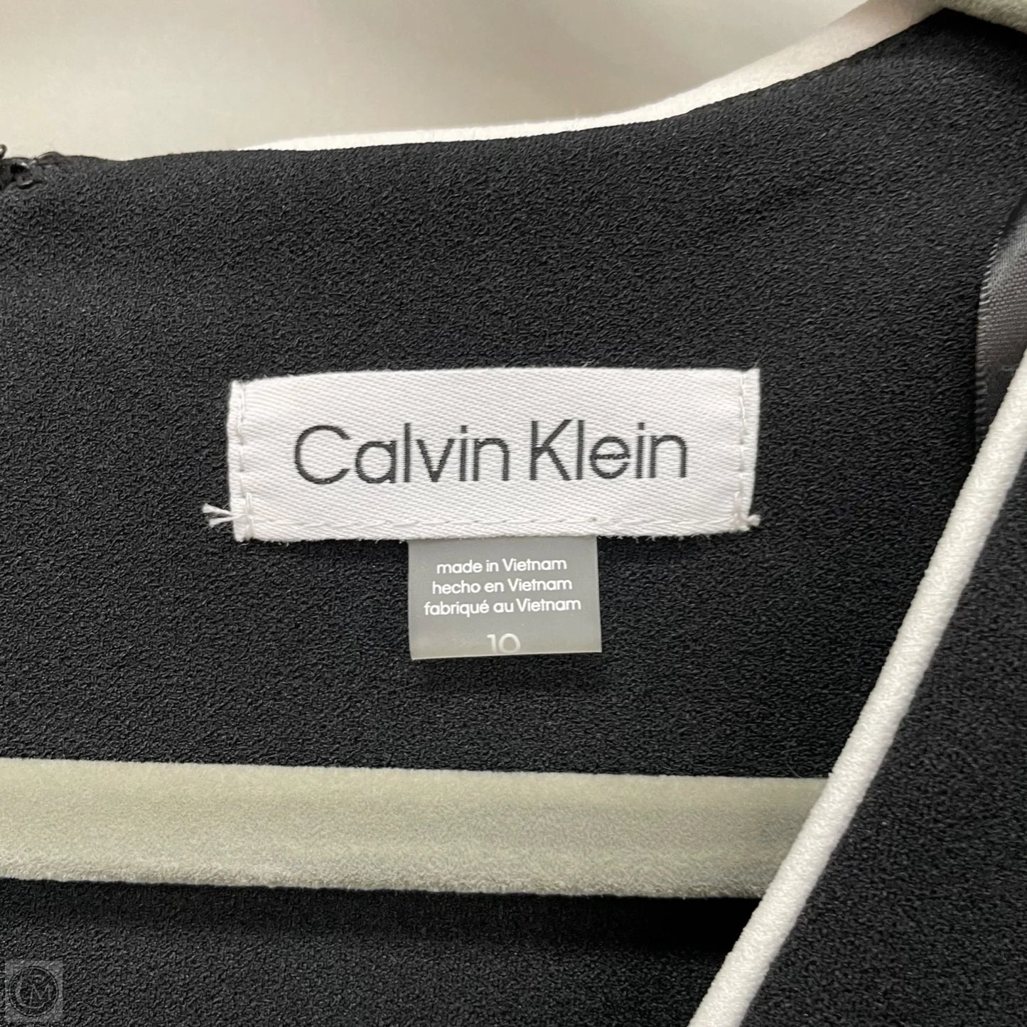 Dress Casual Short By Calvin Klein In Black & White, Size: 10