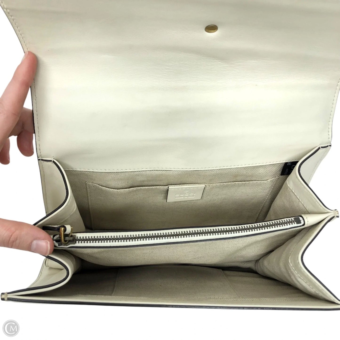 Handbag Luxury Designer By Gucci, Size: Medium