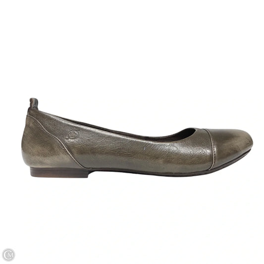 Shoes Flats By Born In Brown, Size: 10