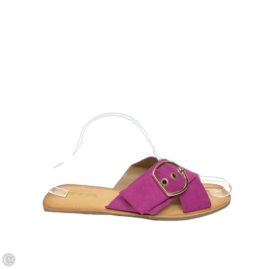 Sandals Flats By Soda In Pink, Size: 9