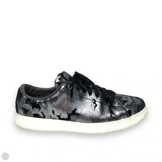 Shoes Sneakers By Cole-haan In Silver, Size: 7.5