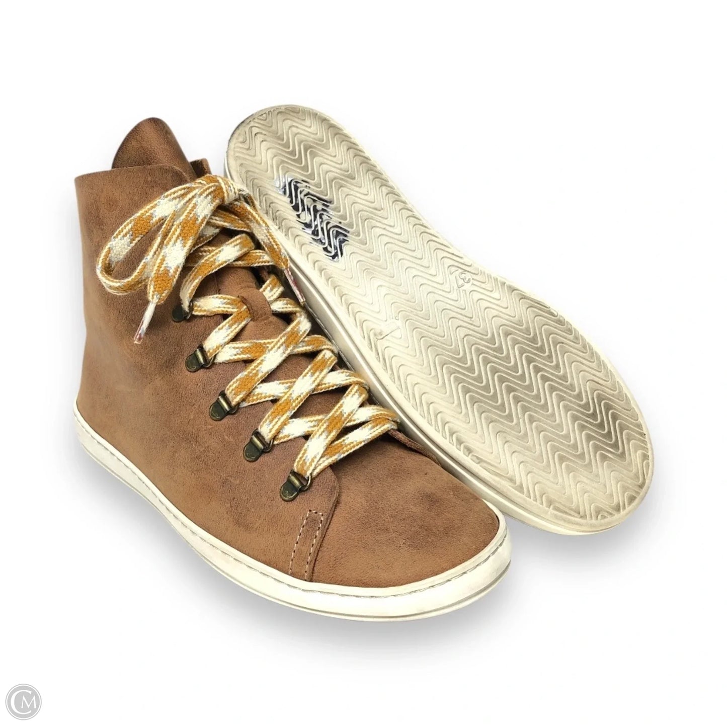 Shoes Sneakers By Cmc In Brown, Size: 6.5