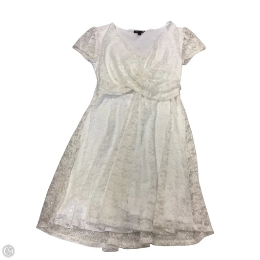 Dress Casual Short By As U Wish In White, Size: M
