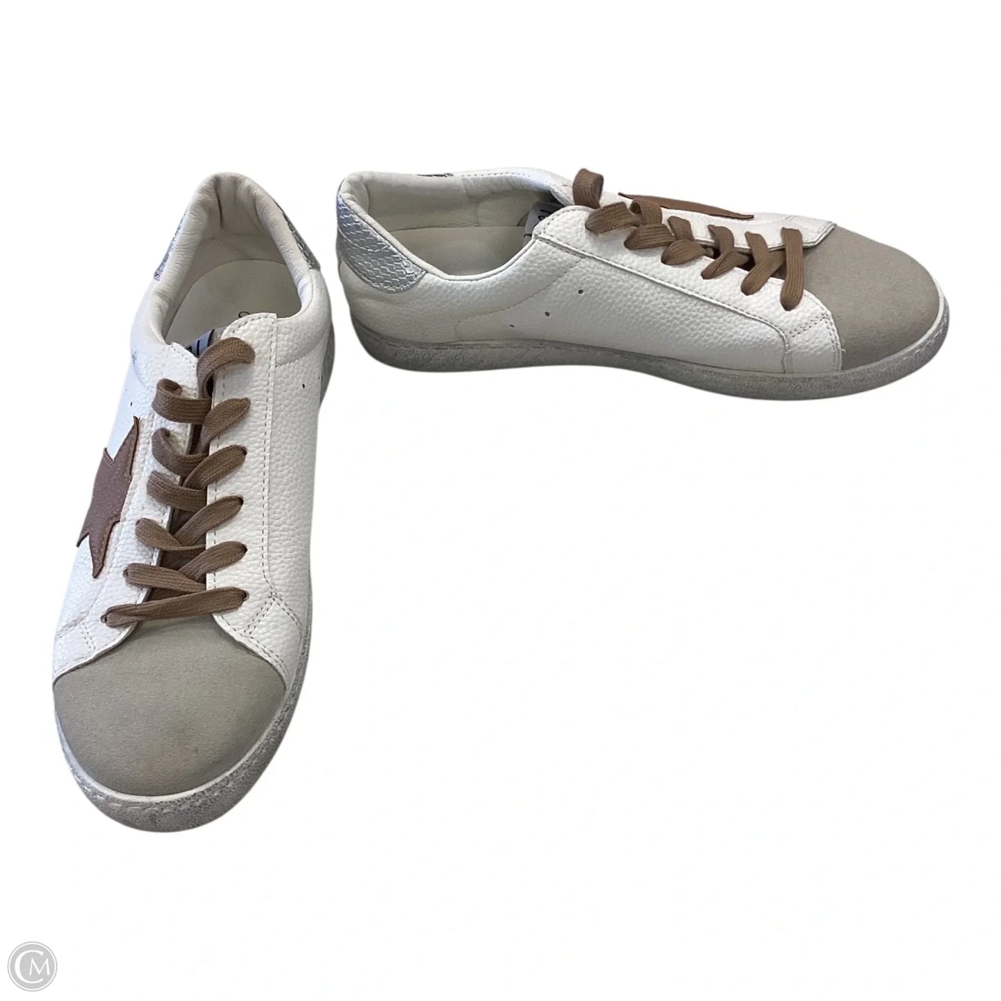 Shoes Sneakers By Clothes Mentor In Brown & White, Size: 9.5