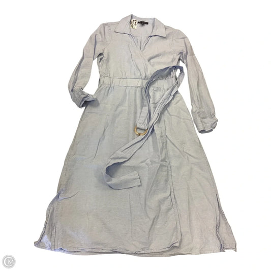 Dress Casual Short By Saks Fifth Avenue In Blue, Size: S