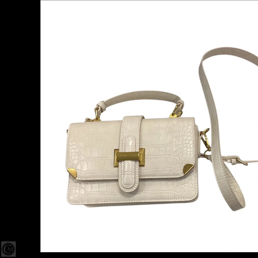Crossbody By Cmc, Size: Small