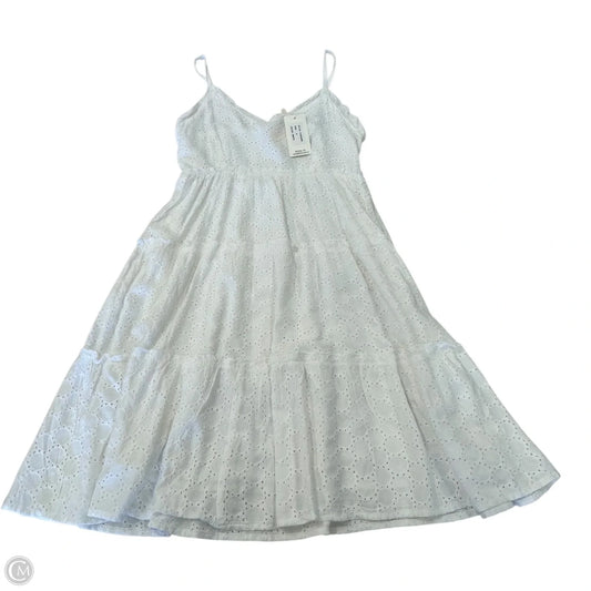 Dress Casual Short By Sim & Sam In White, Size: S