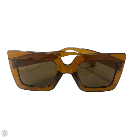 Sunglasses By Clothes Mentor, Size: