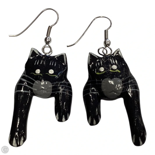 Earrings Dangle/drop By Clothes Mentor