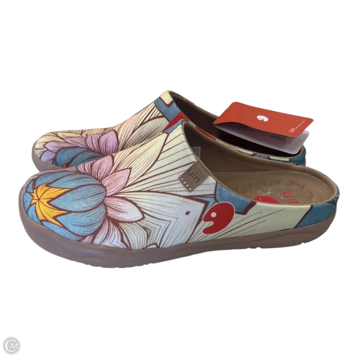 Shoes Flats By Clothes Mentor In Floral Print, Size: 5.5