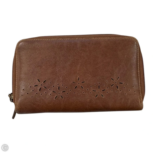 Wallet By Clothes Mentor, Size: Medium