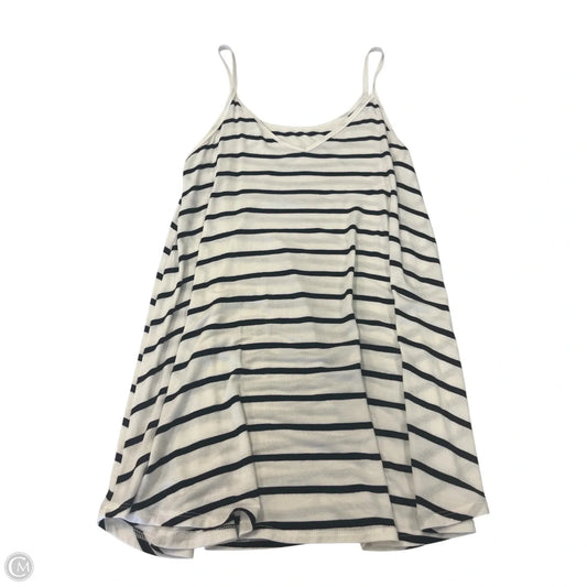 Top Sleeveless By Zenana In Black & White, Size: M