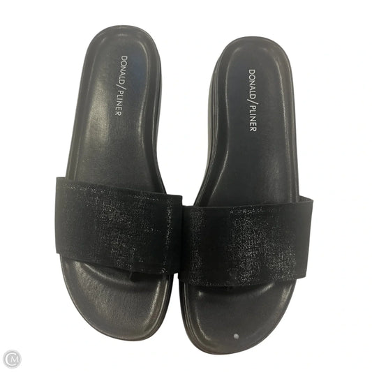 Sandals Flip Flops By Donald Pliner In Black, Size: 8.5