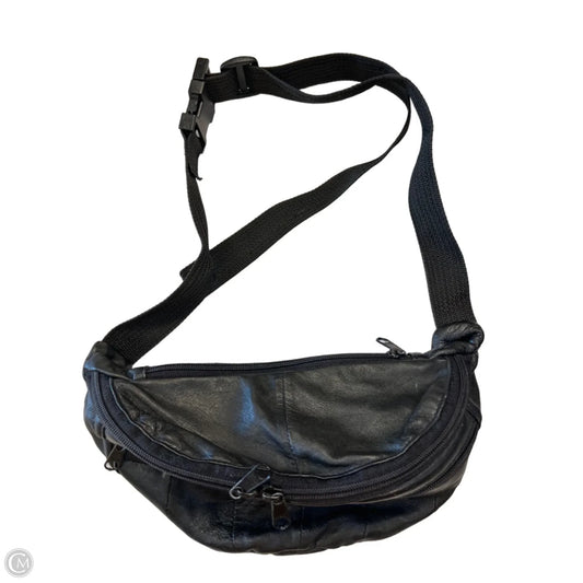 Belt Bag Leather By Clothes Mentor, Size: Small