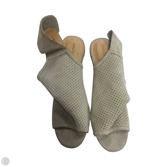Shoes Heels Block By Adam Tucker In Grey, Size: 11