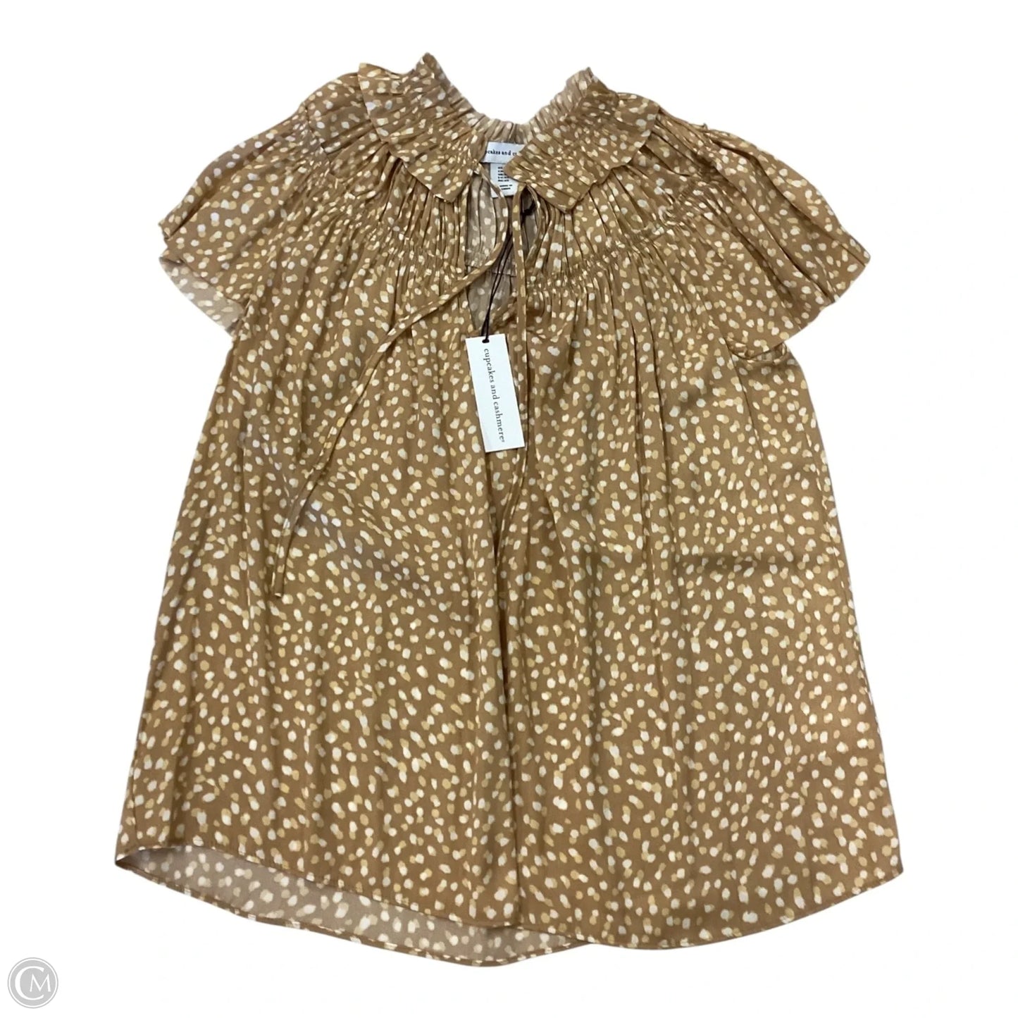 Top Short Sleeve By Cupcakes And Cashmere In Tan, Size: Xs