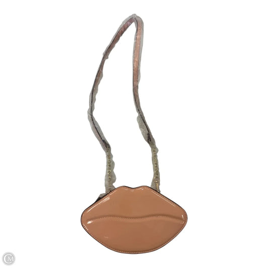 Crossbody By Clothes Mentor, Size: Medium