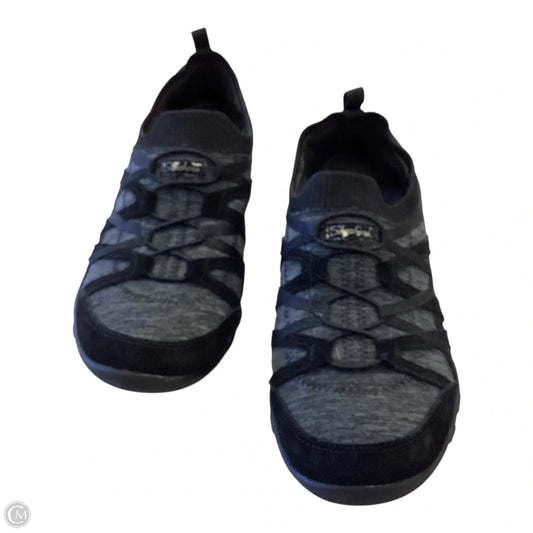 Shoes Flats By Skechers In Black, Size: 7