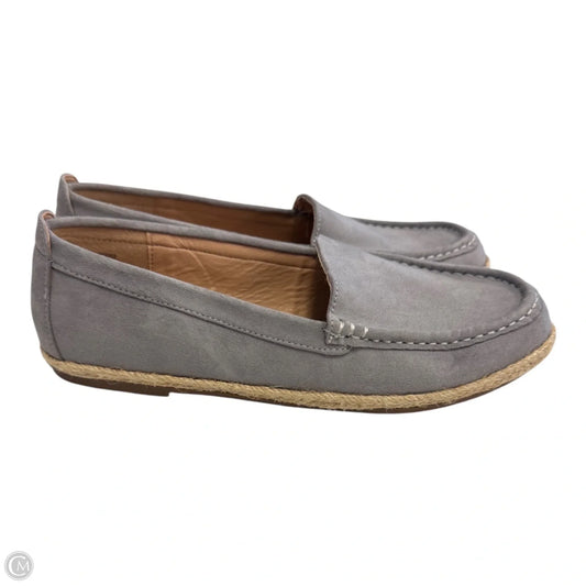 Shoes Flats By Clothes Mentor In Grey, Size: 7.5