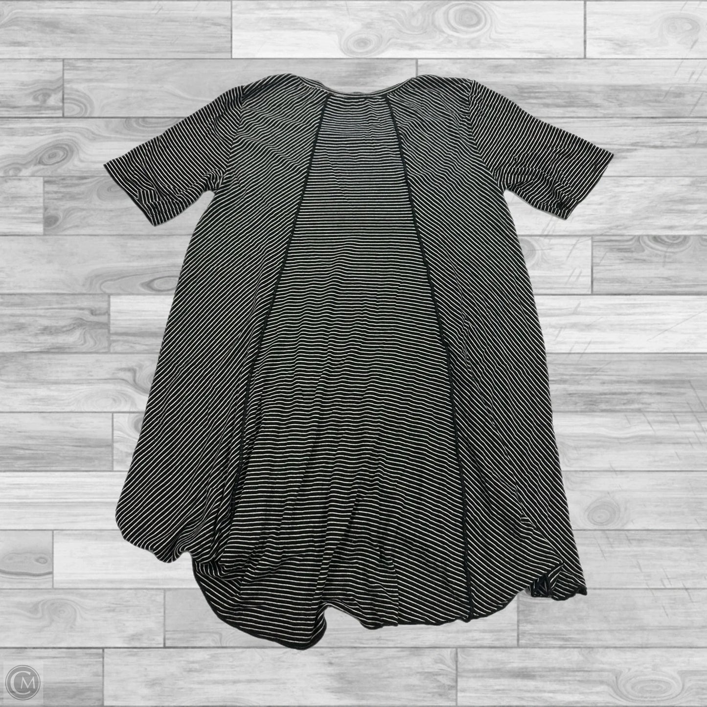 Top Short Sleeve By Soft Surroundings In Striped Pattern, Size: Xs