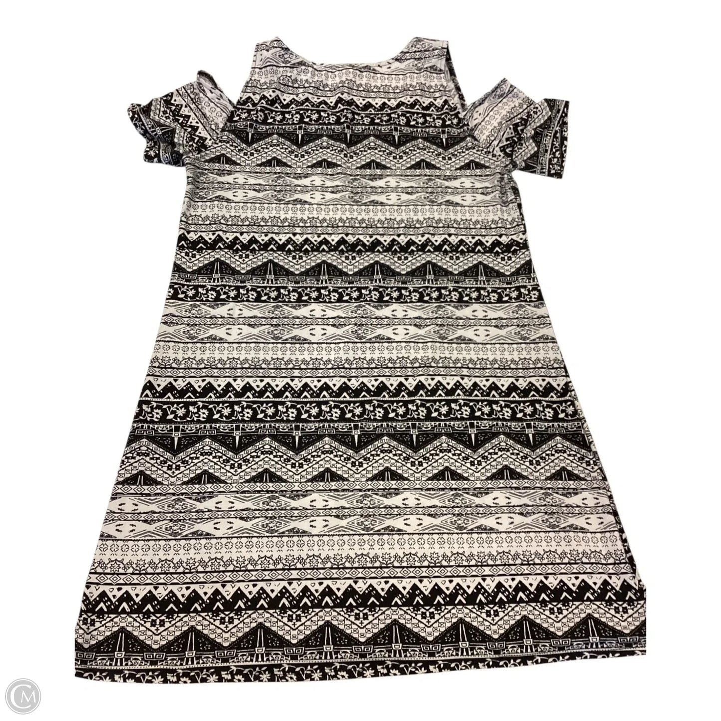 Dress Casual Short By No Boundaries In White & Black, Size: Xl