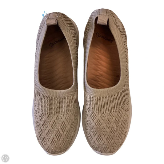 Shoes Flats By Bare Traps In Tan, Size: 7.5