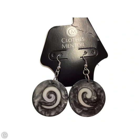 Earrings Dangle/drop By Clothes Mentor