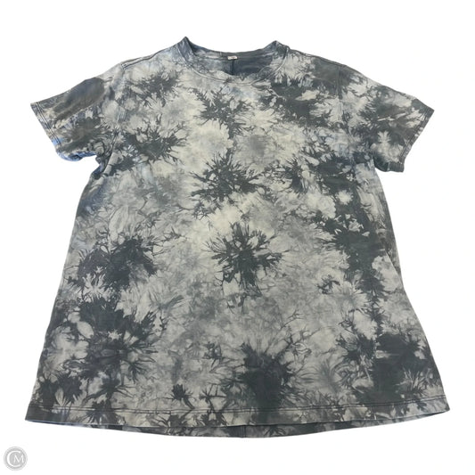 Top Short Sleeve By Lululemon In Grey, Size: 4