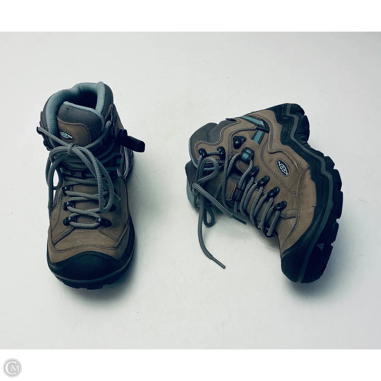 Shoes Hiking By Keen In Grey, Size: 7.5