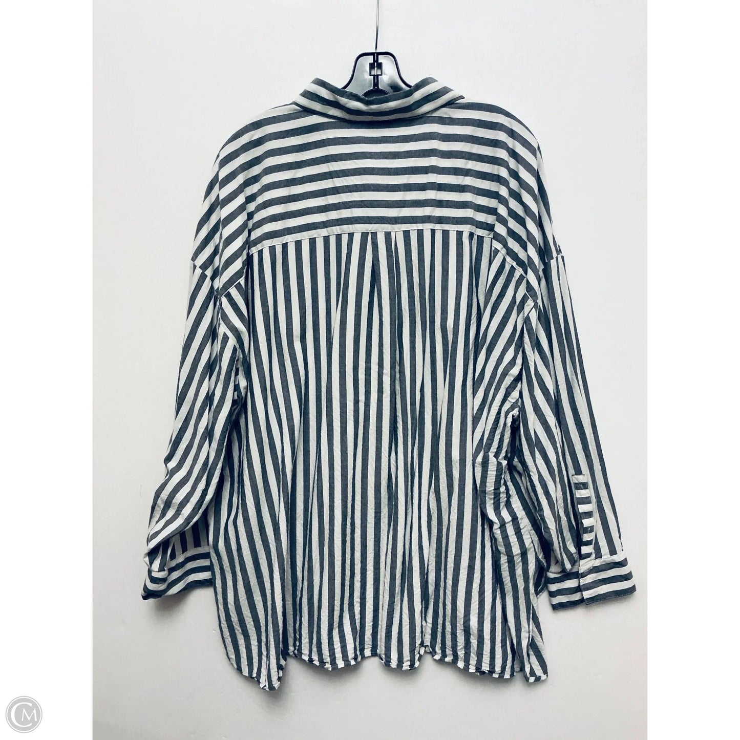 Top Long Sleeve By Torrid In Striped Pattern, Size: 3x