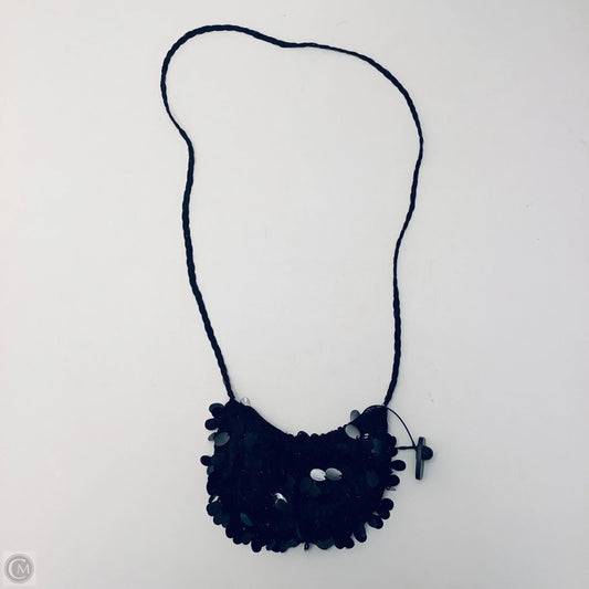 Crossbody By Clothes Mentor, Size: Small