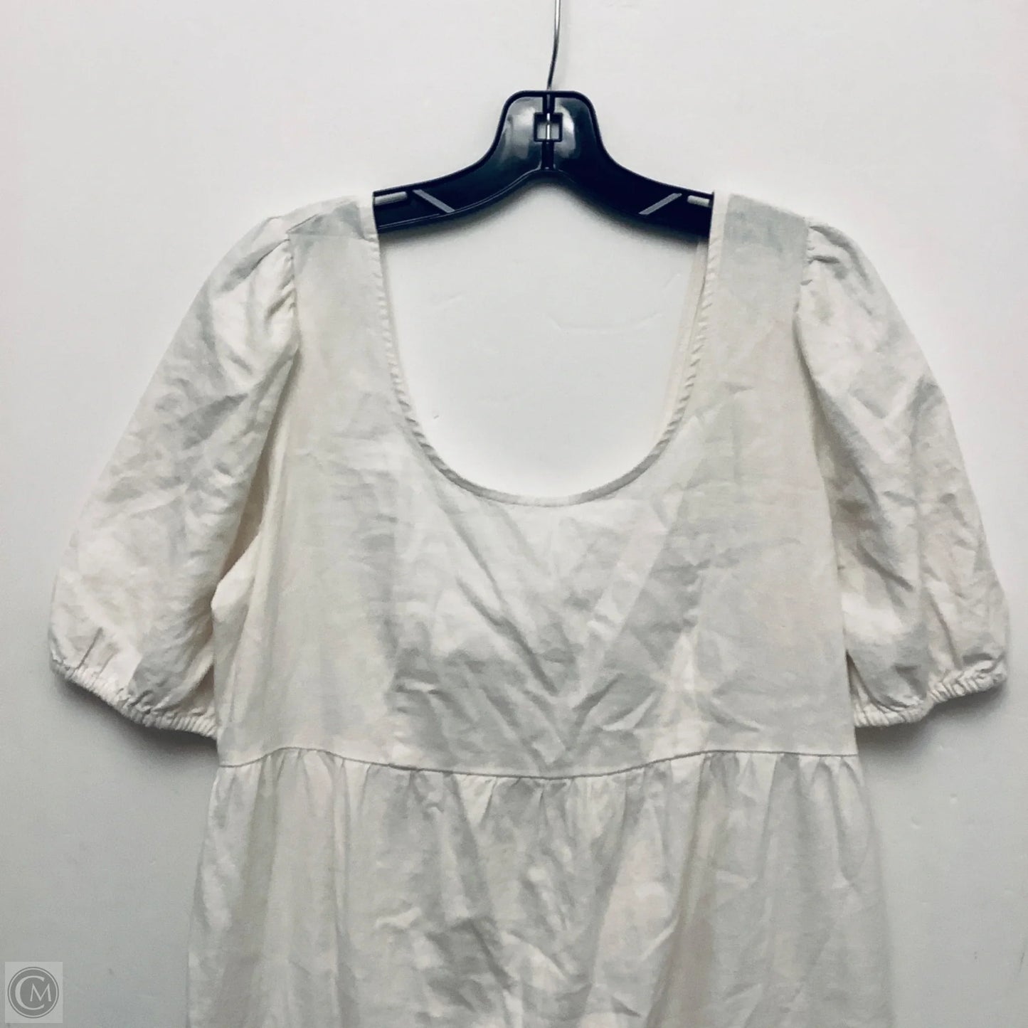 Dress Casual Short By Ingrid & Isabel In White, Size: S