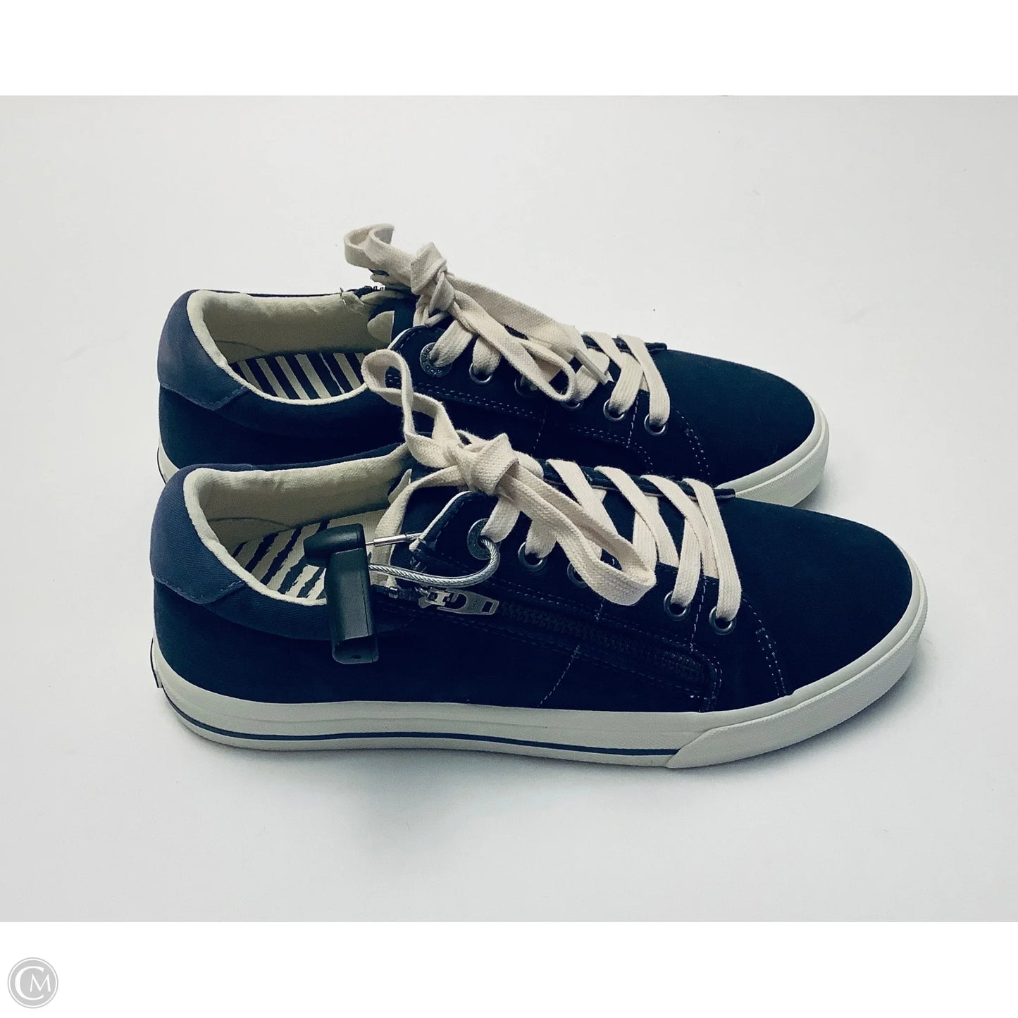 Shoes Sneakers By Taos In Navy, Size: 8