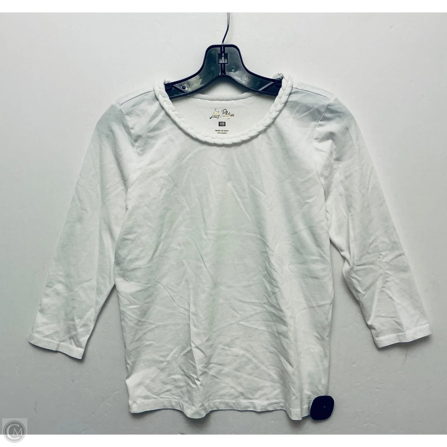 Top Long Sleeve Designer By Lilly Pulitzer In White, Size: Xs