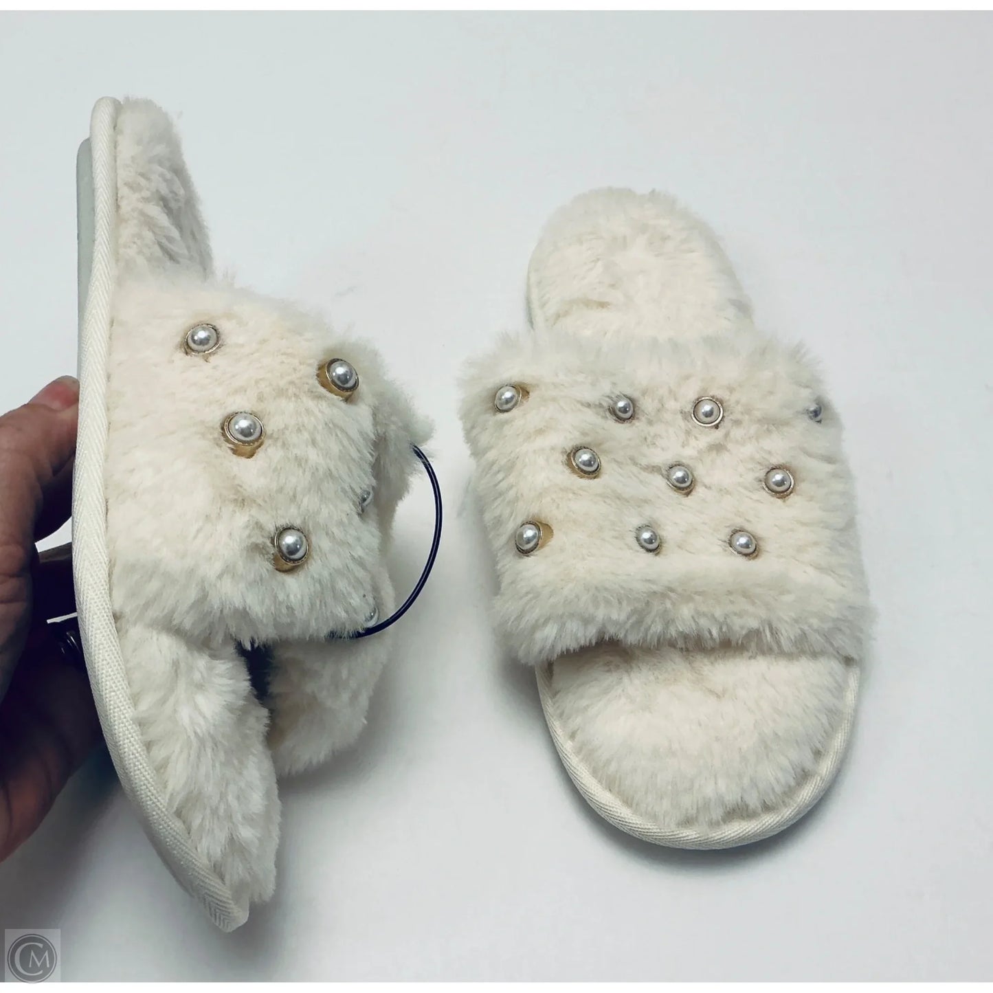 Slippers By Loft In White, Size: 8