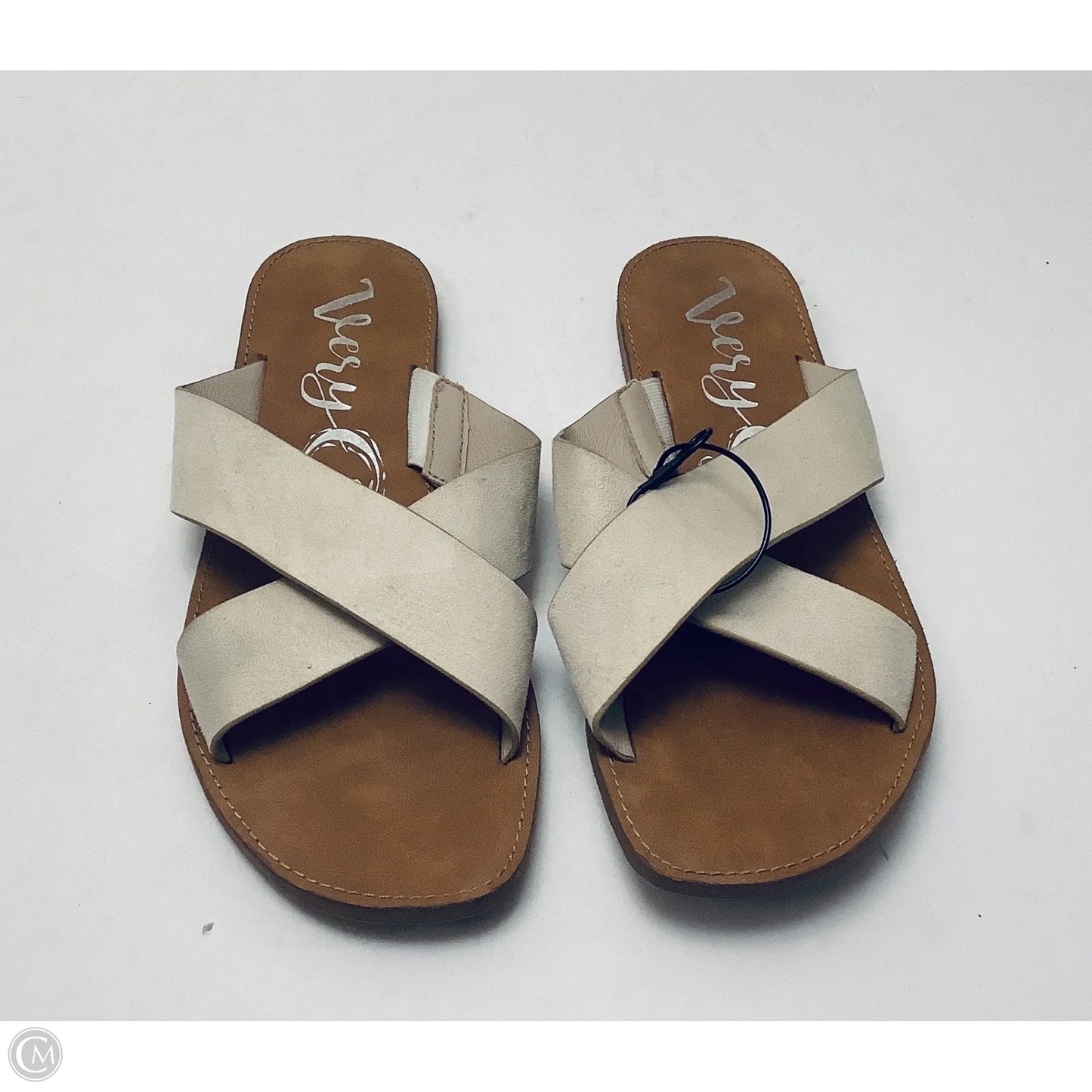 Sandals Flats By Very J In Cream, Size: 11