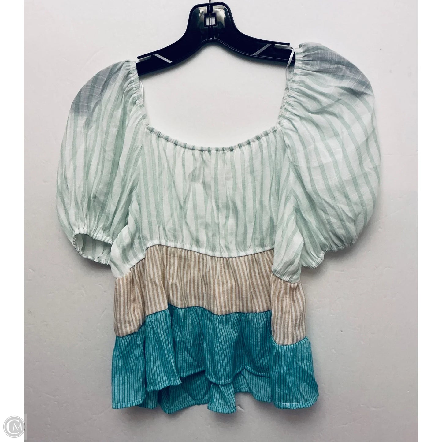 Top Short Sleeve By Blu Pepper In Multi-colored, Size: M