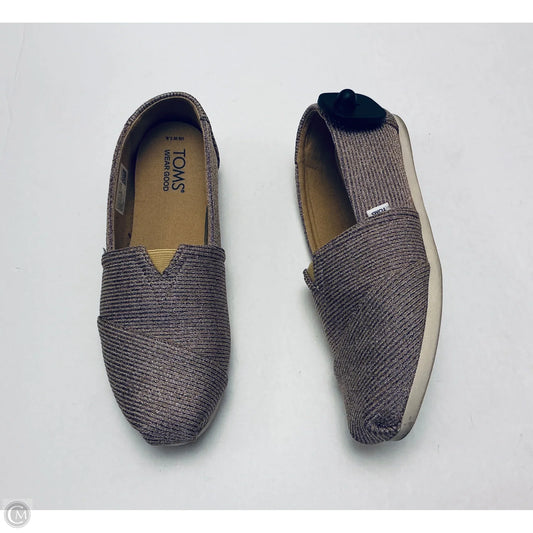 Shoes Flats By Toms In Gold, Size: 7.5