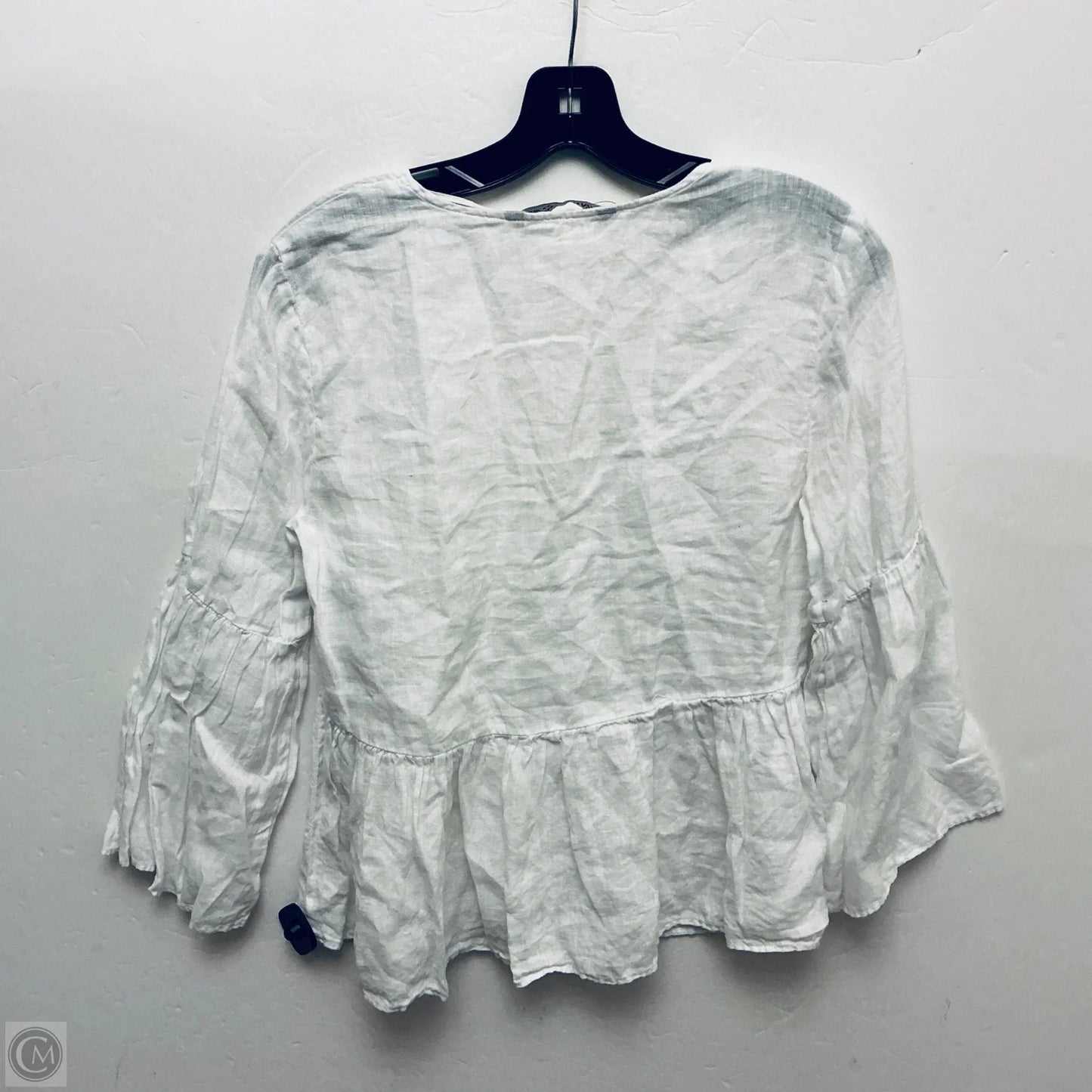 Top Long Sleeve By Zara In White, Size: M